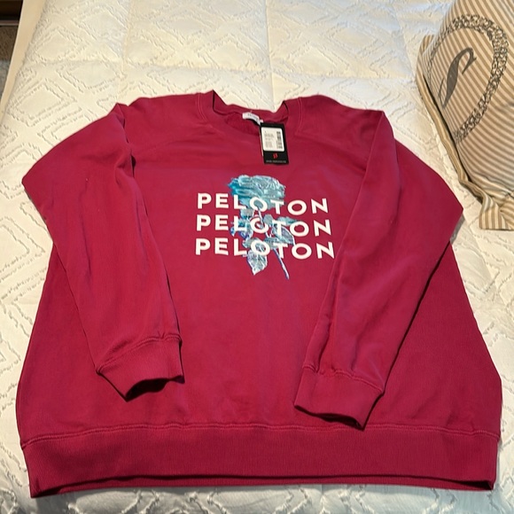 Peloton Sweatshirt Everyday Oversized Crewneck Pink Floral Logo Bike NEW - Picture 1 of 7